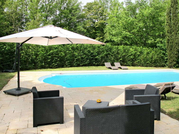 Self-Catered Chalet : Ferienhaus mit Pool (BEF145), Bagnols-en-Forêt | J2Ski