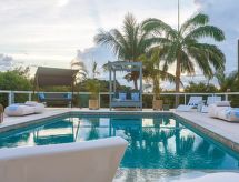 Vakantiehuis met privézwembad en bergzicht in Jolly Harbour - thumbnail 2