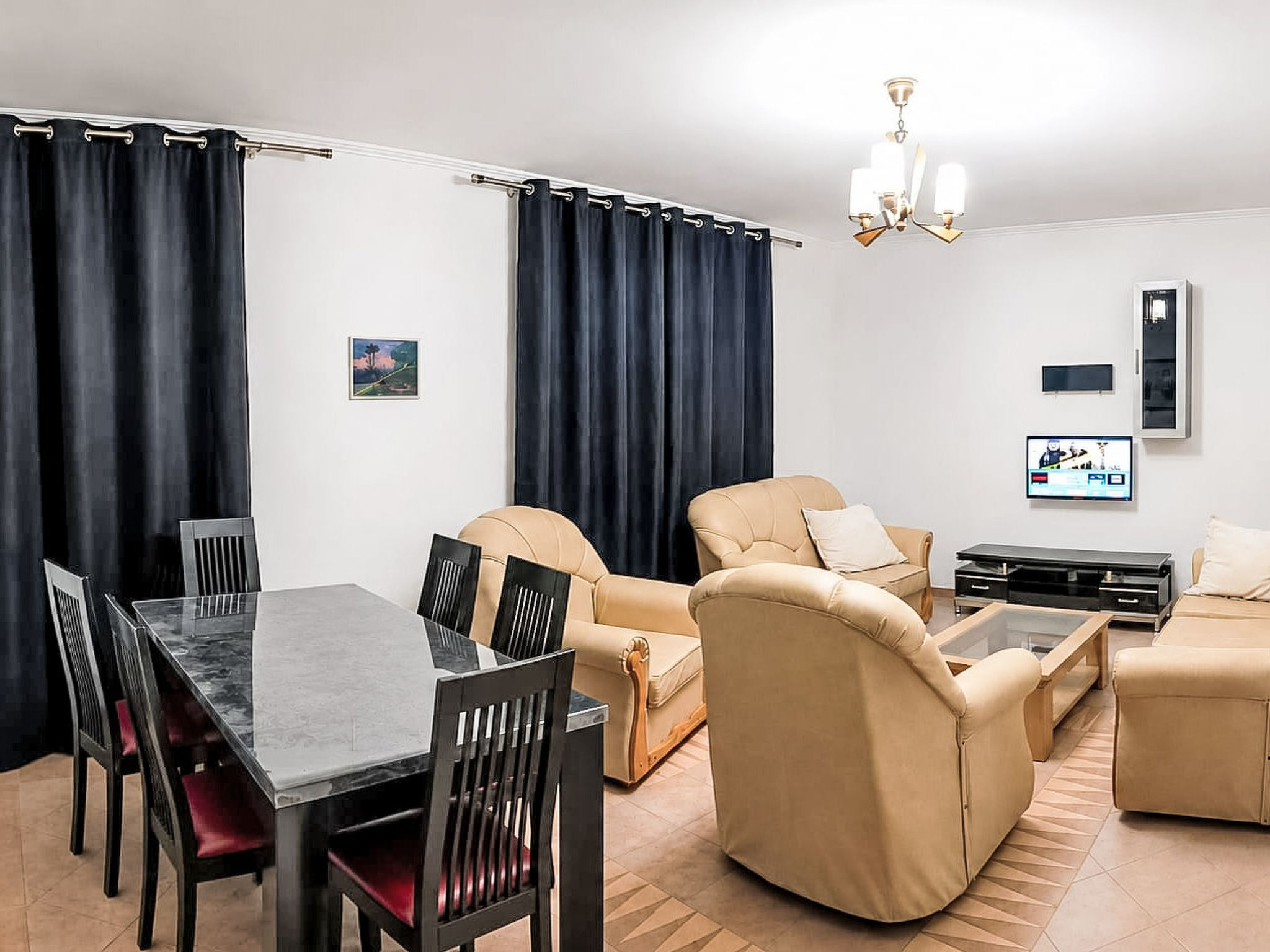 Saranda 55 - Dedans
