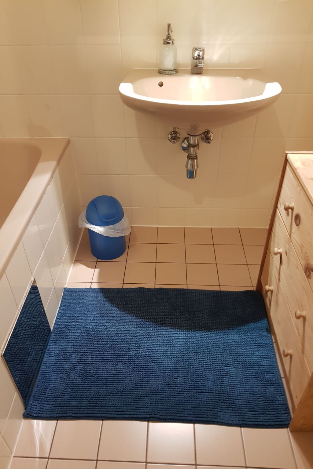 Vienna1090-Image-tags.info