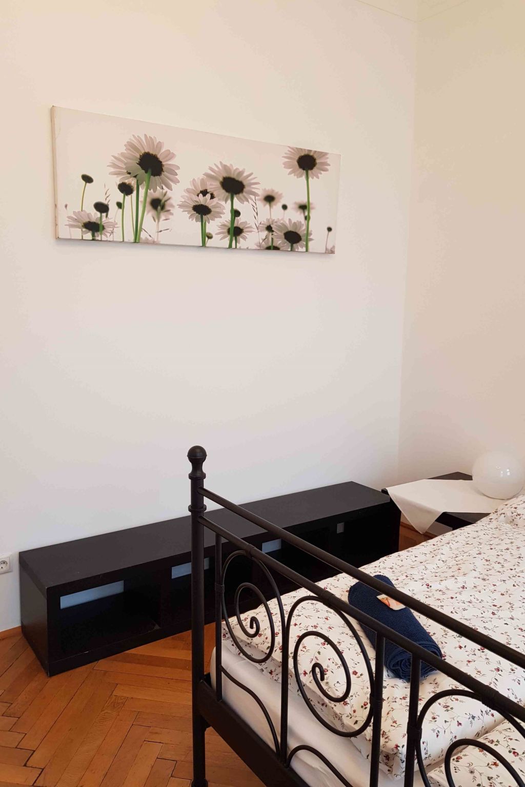 Vienna1090-Image-tags.info