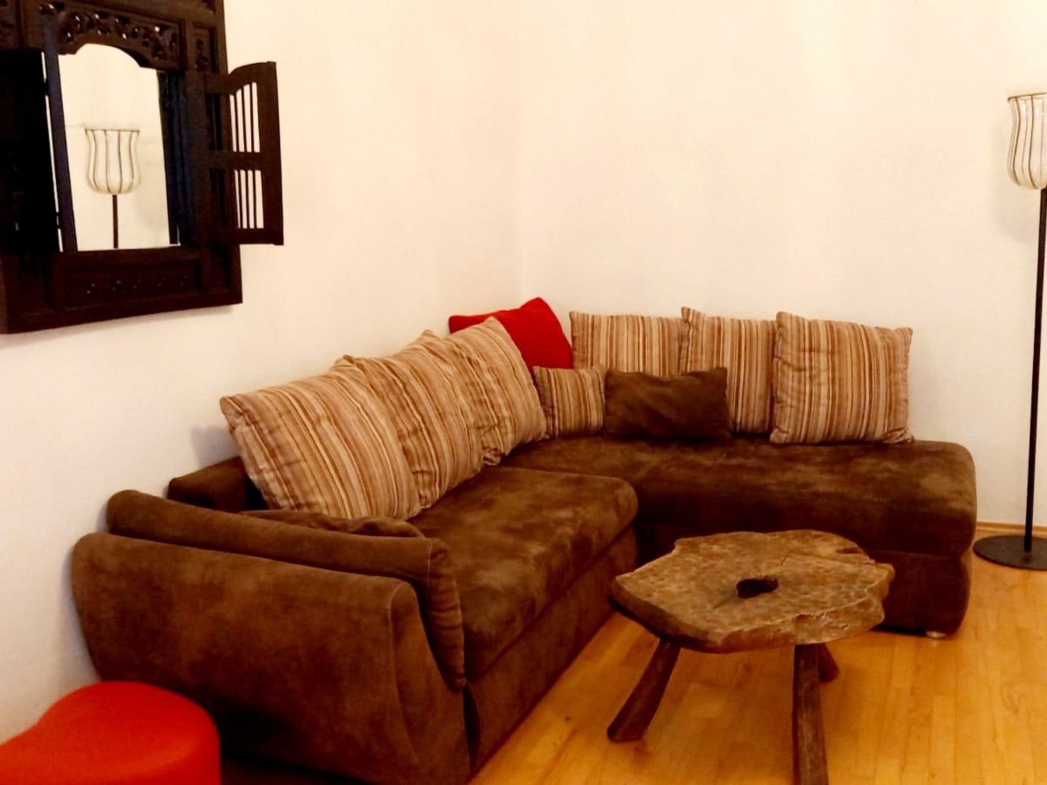 Vienna1090-Image-tags.info