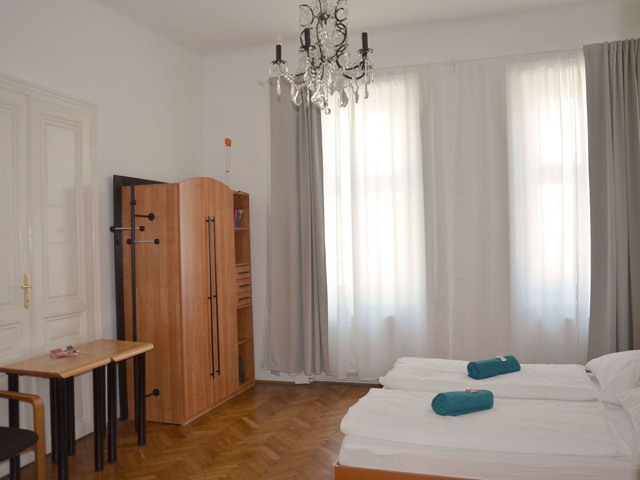 Vienna1090-Image-tags.info