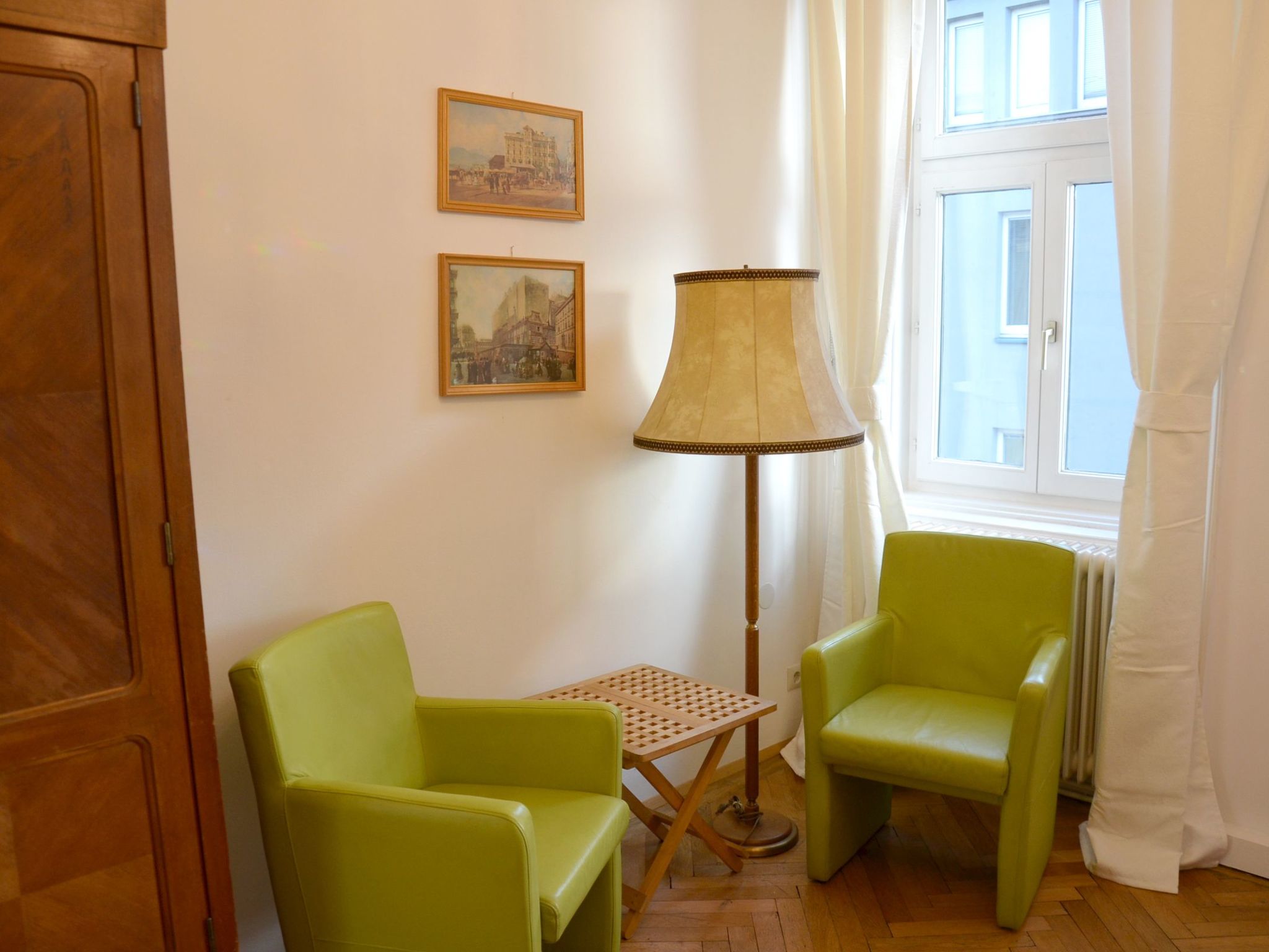 Vienna1090-Image-tags.info