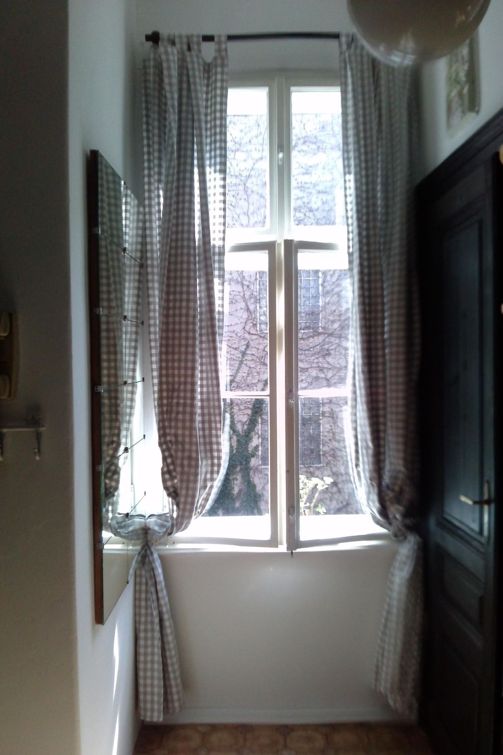 Wohnung in Hernals mit Garten- und Strassenblick