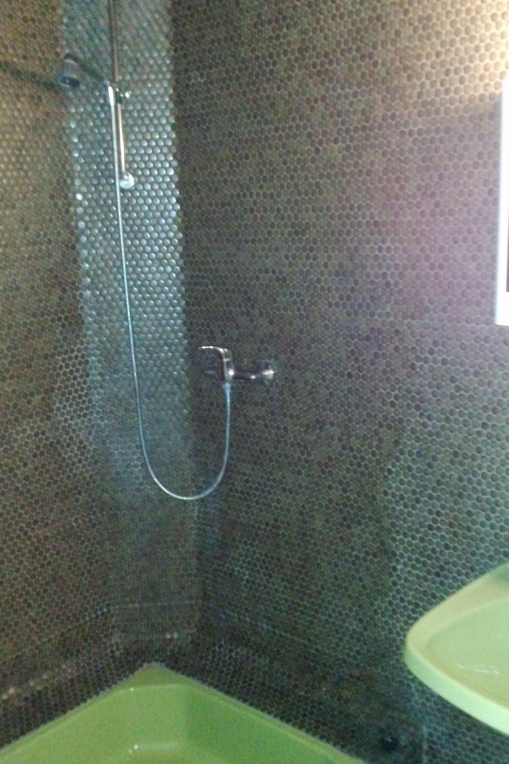 Wohnung in Hernals mit Garten- und Strassenblick-Binnen