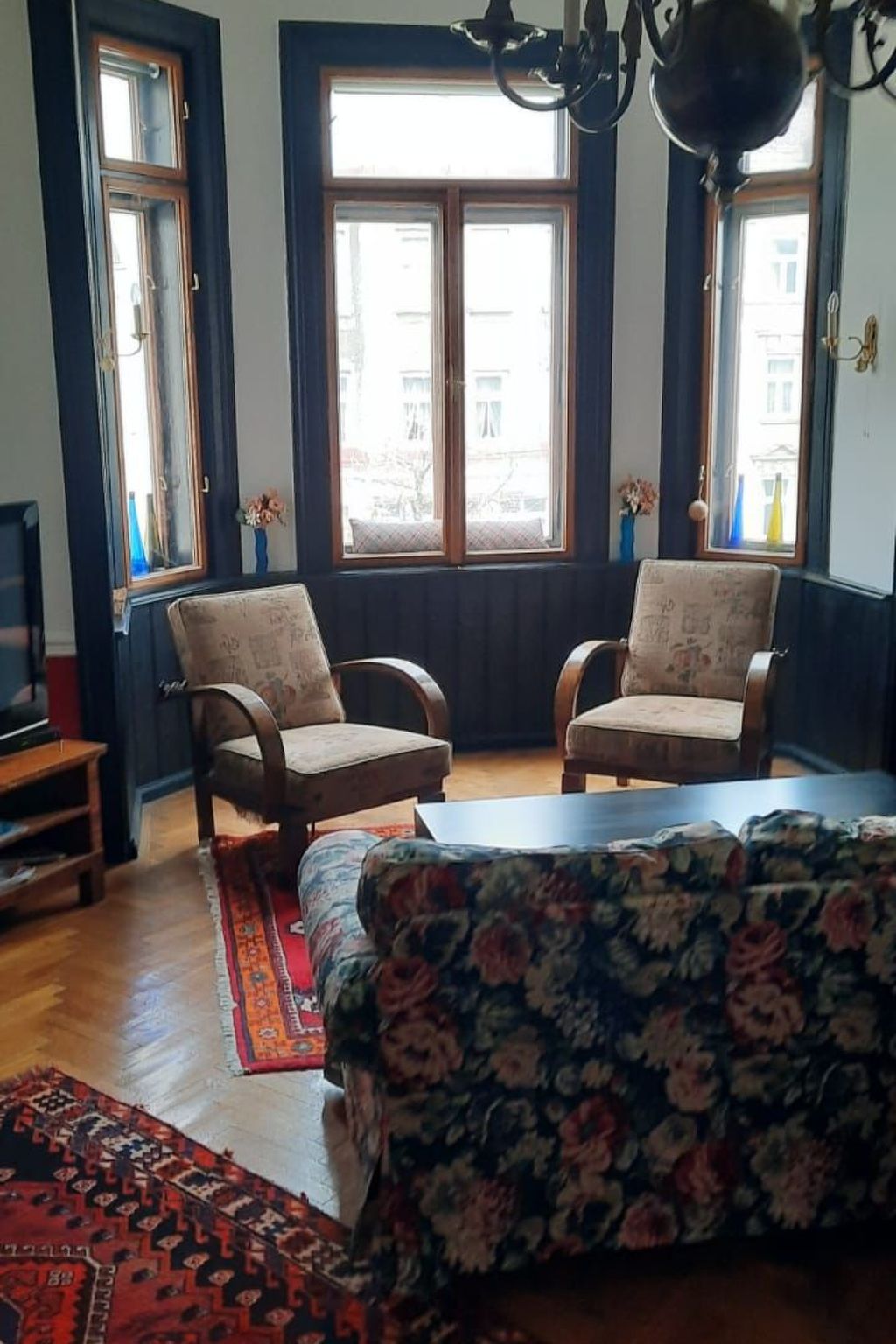 Wohnung in Hernals mit Garten- und Strassenblick-Binnen