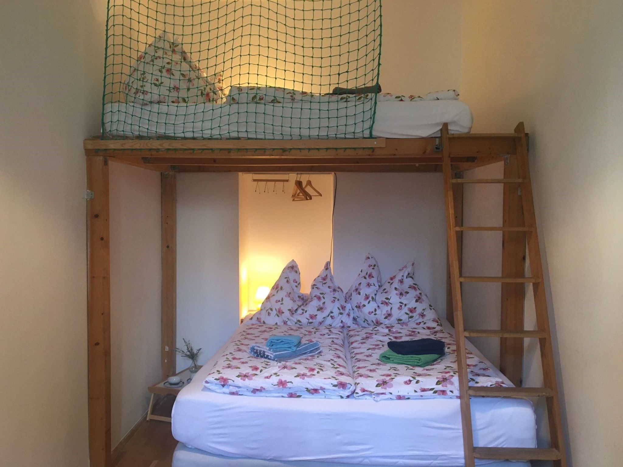 Vienna1090-Image-tags.info