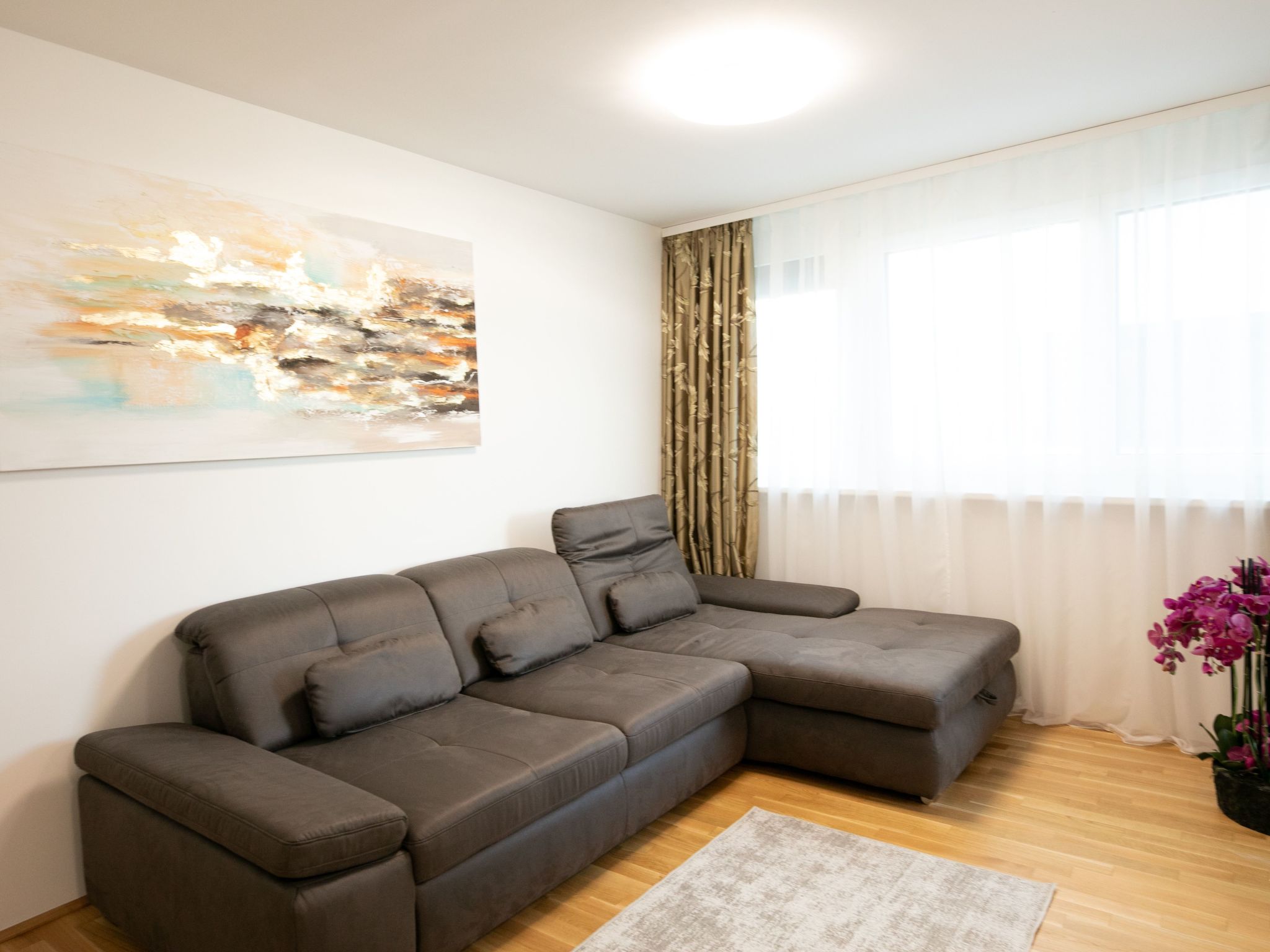 Moderne Wohnung in Kaisermühlen mit Garten und Panoramablick-Image-tags.info