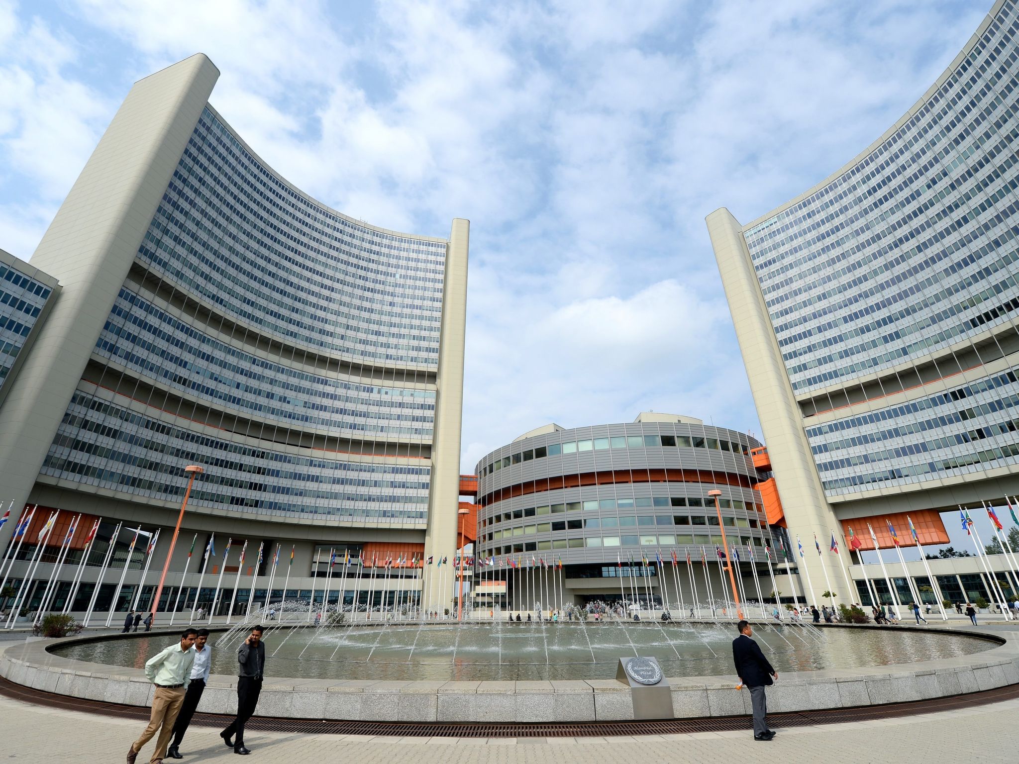 Moderne Wohnung in Kaisermühlen mit Garten und Panoramablick-Image-tags.info