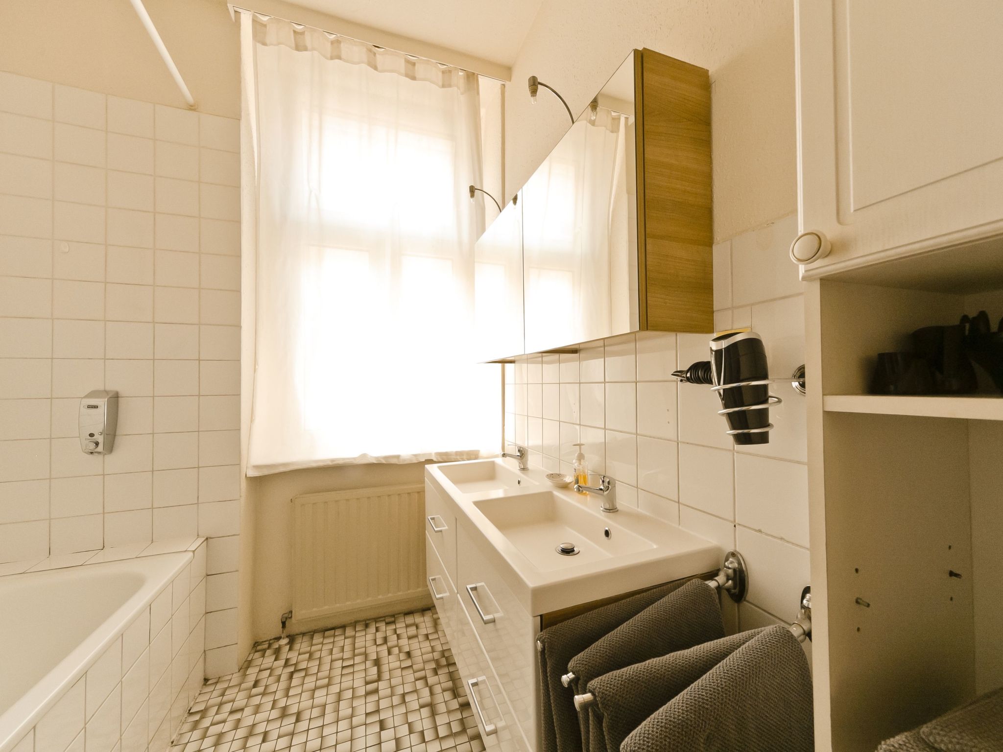 No 6 nahe Schönbrunn-Image-tags.info