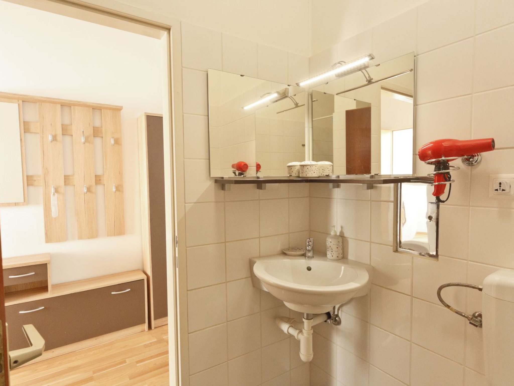 Appartement in Fünfhaus mit Garten-Image-tags.info