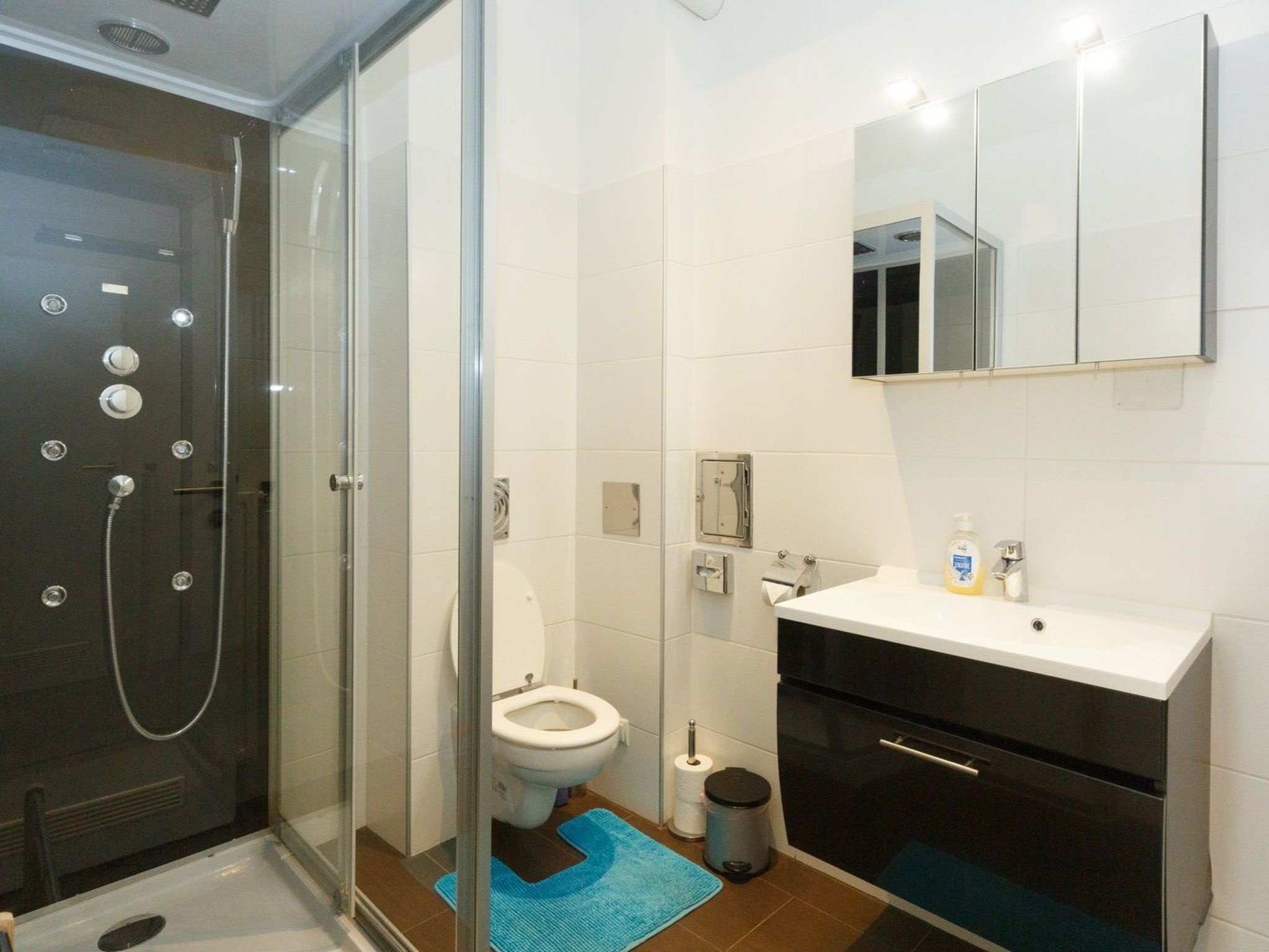 In Fünfhaus mit Garten-Image-tags.info