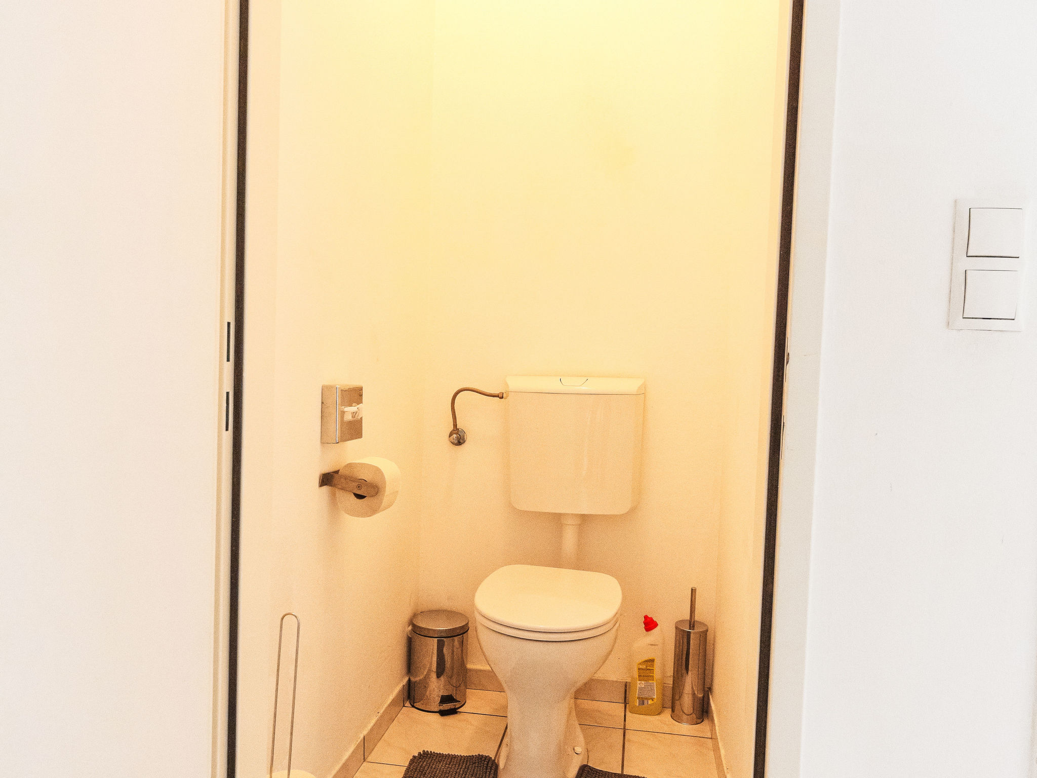 Photo of Große Ferienwohnung in Fünfhaus mit Garten