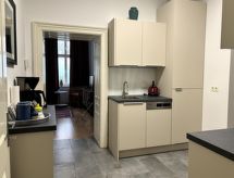 Ruim 6-persoons appartement in hartje Wenen met eigen garage - thumbnail 4