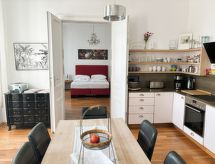 Ruim appartement in Wenen voor 10 personen met 6 slaapkamers - thumbnail 1