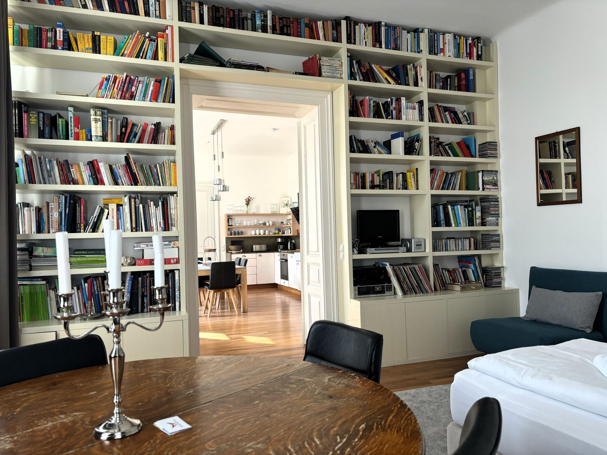 Ausgefallene Wohnung-Binnen