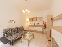 Wohnung in Fünfhaus mit Garten