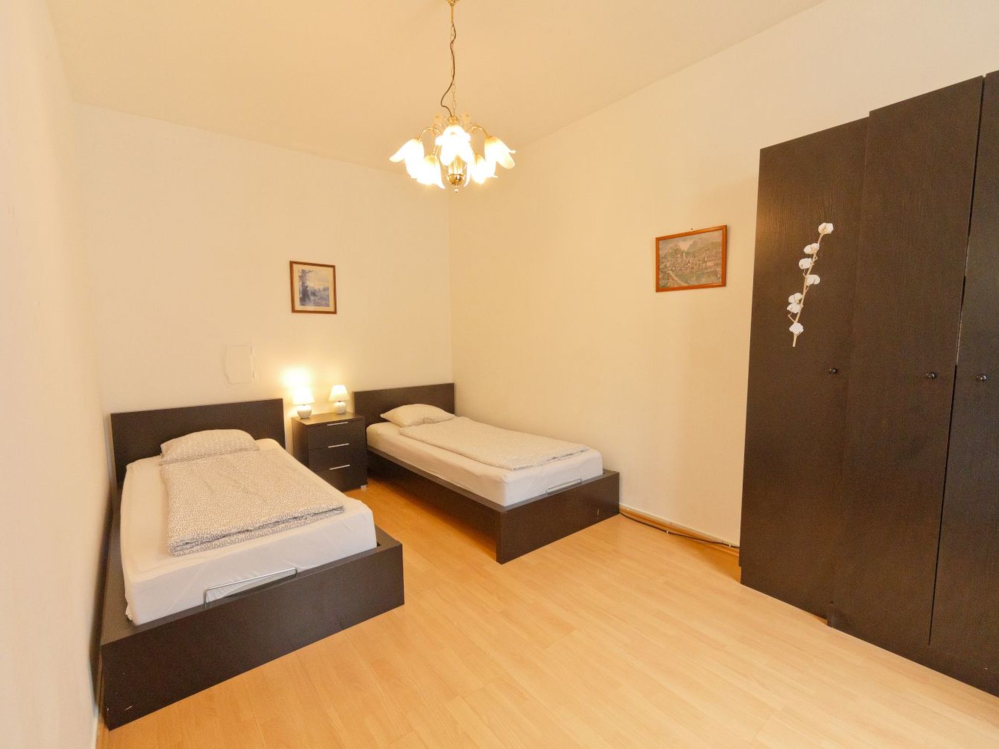 Wohnung in Fünfhaus mit Garten-Image-tags.info