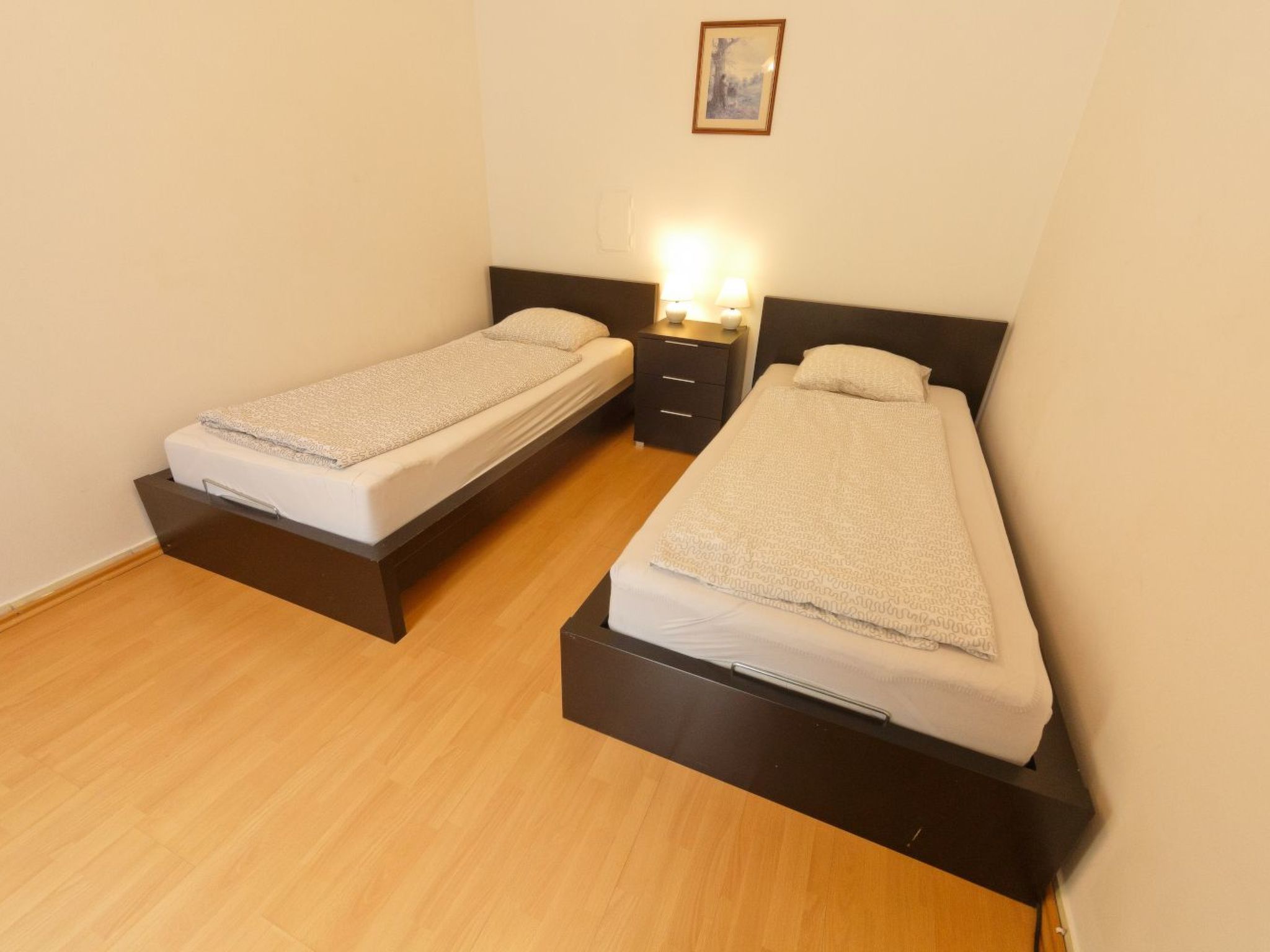 Wohnung in Fünfhaus mit Garten-Image-tags.info