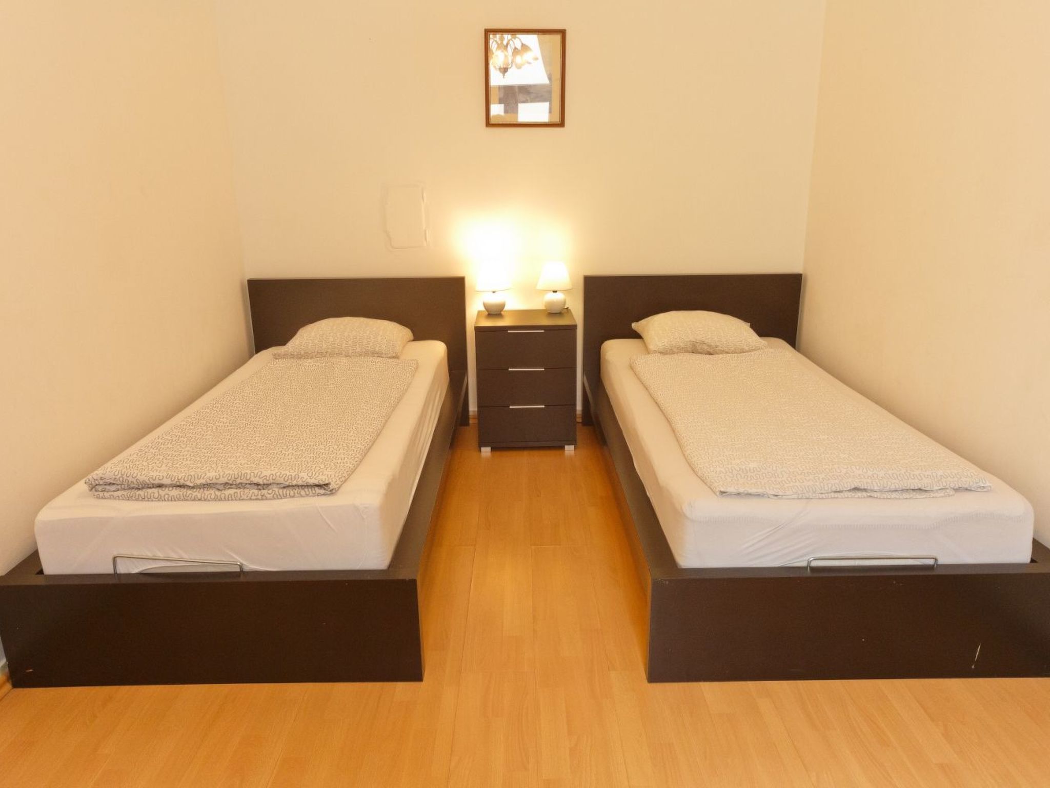 Wohnung in Fünfhaus mit Garten-Image-tags.info