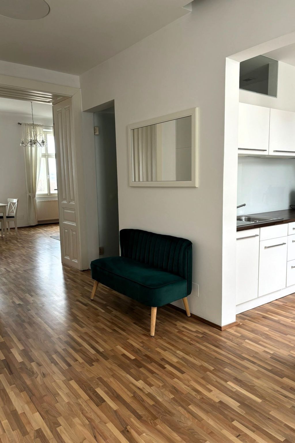 Sonnige Wohnung-Binnen