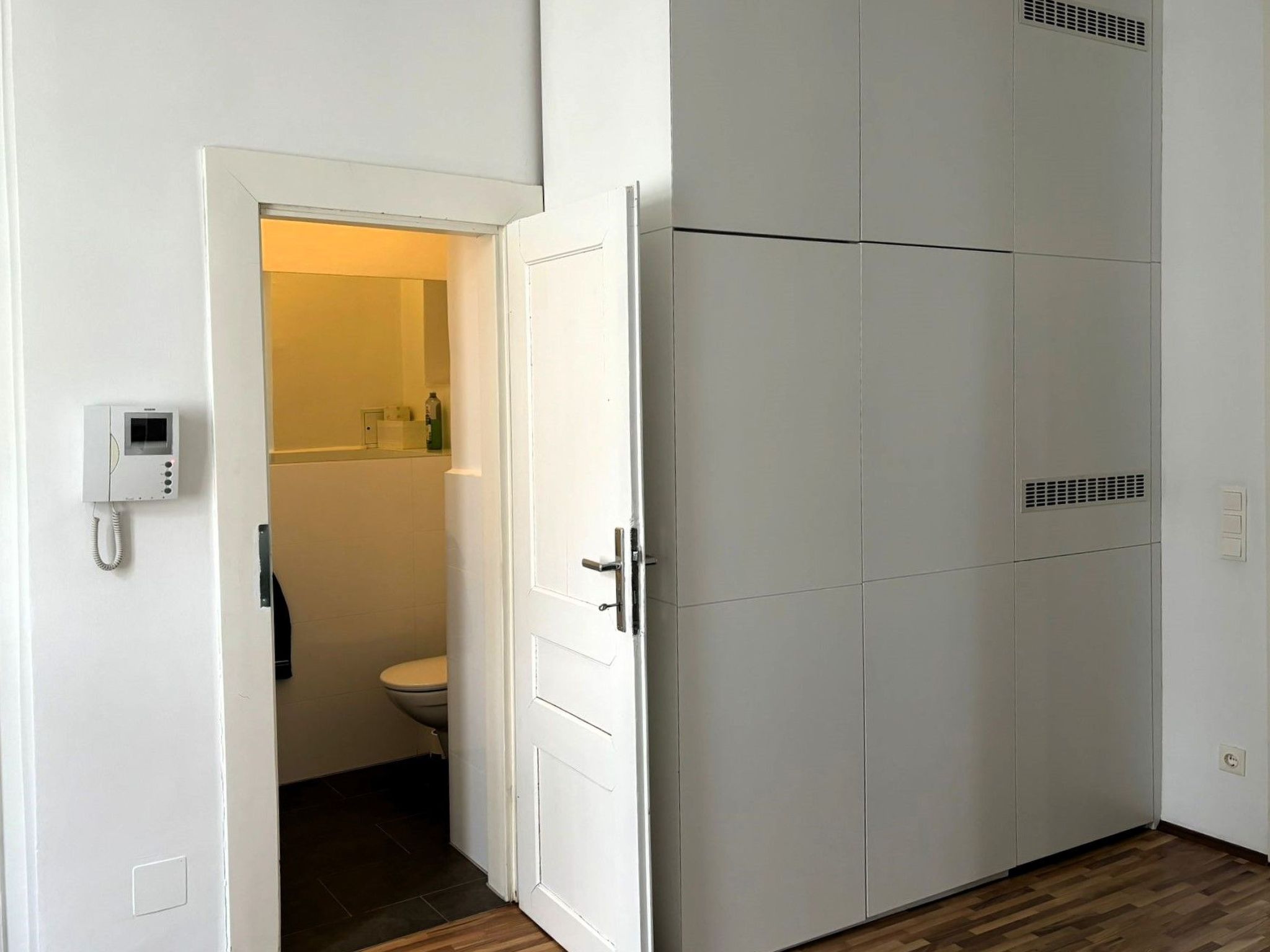 Sonnige Wohnung-Binnen