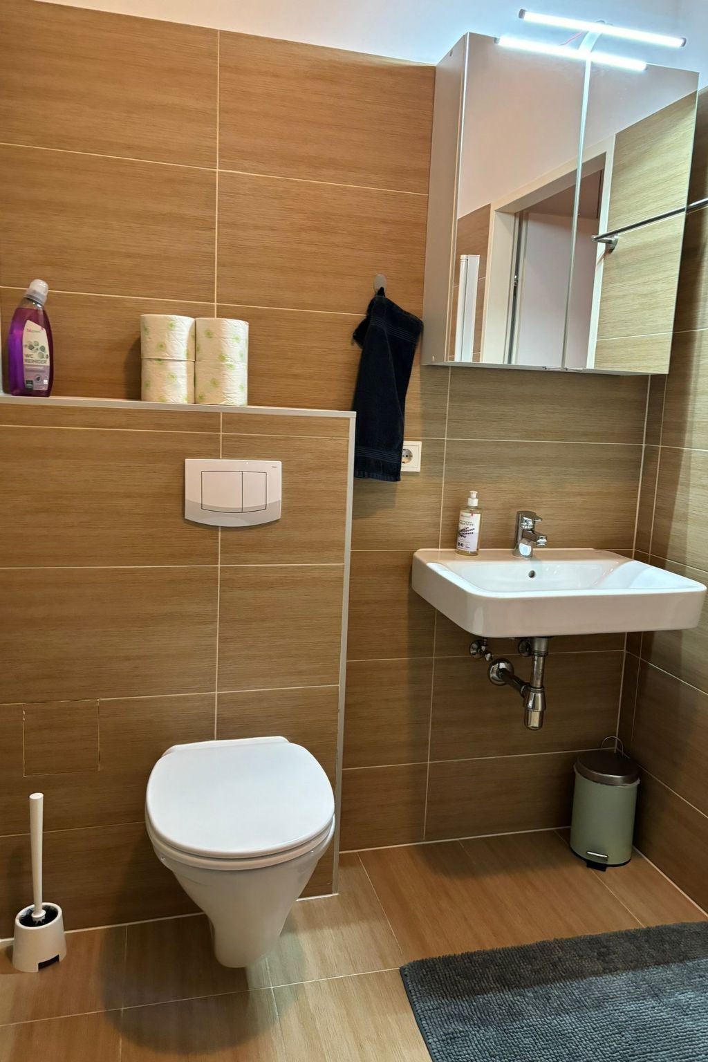 Zentral & ruhig-Binnen