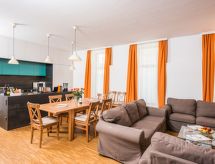 Appartement mit eigenem Garten und Terrasse