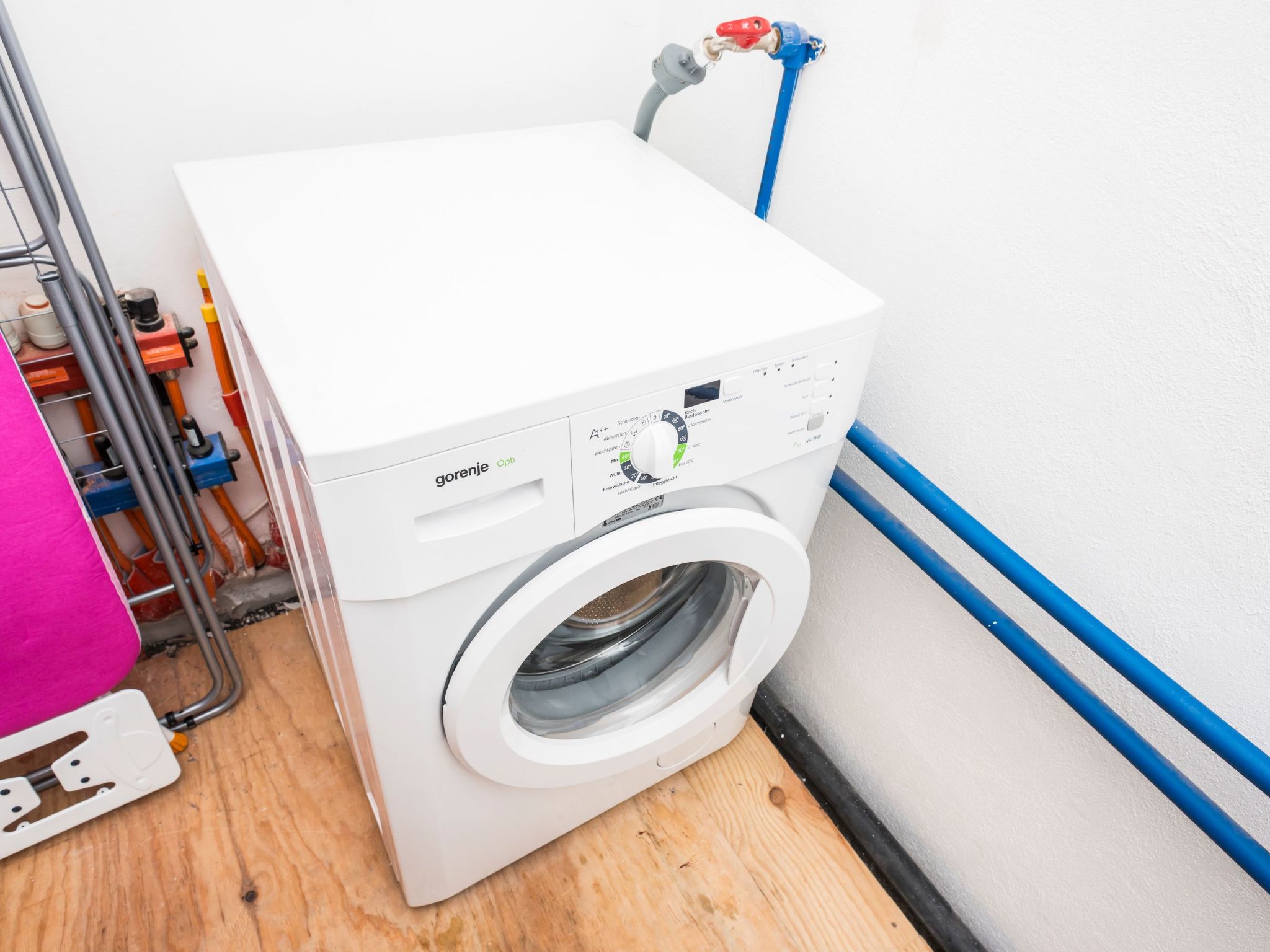 Appartement mit eigenem Garten und Terrasse-Inside