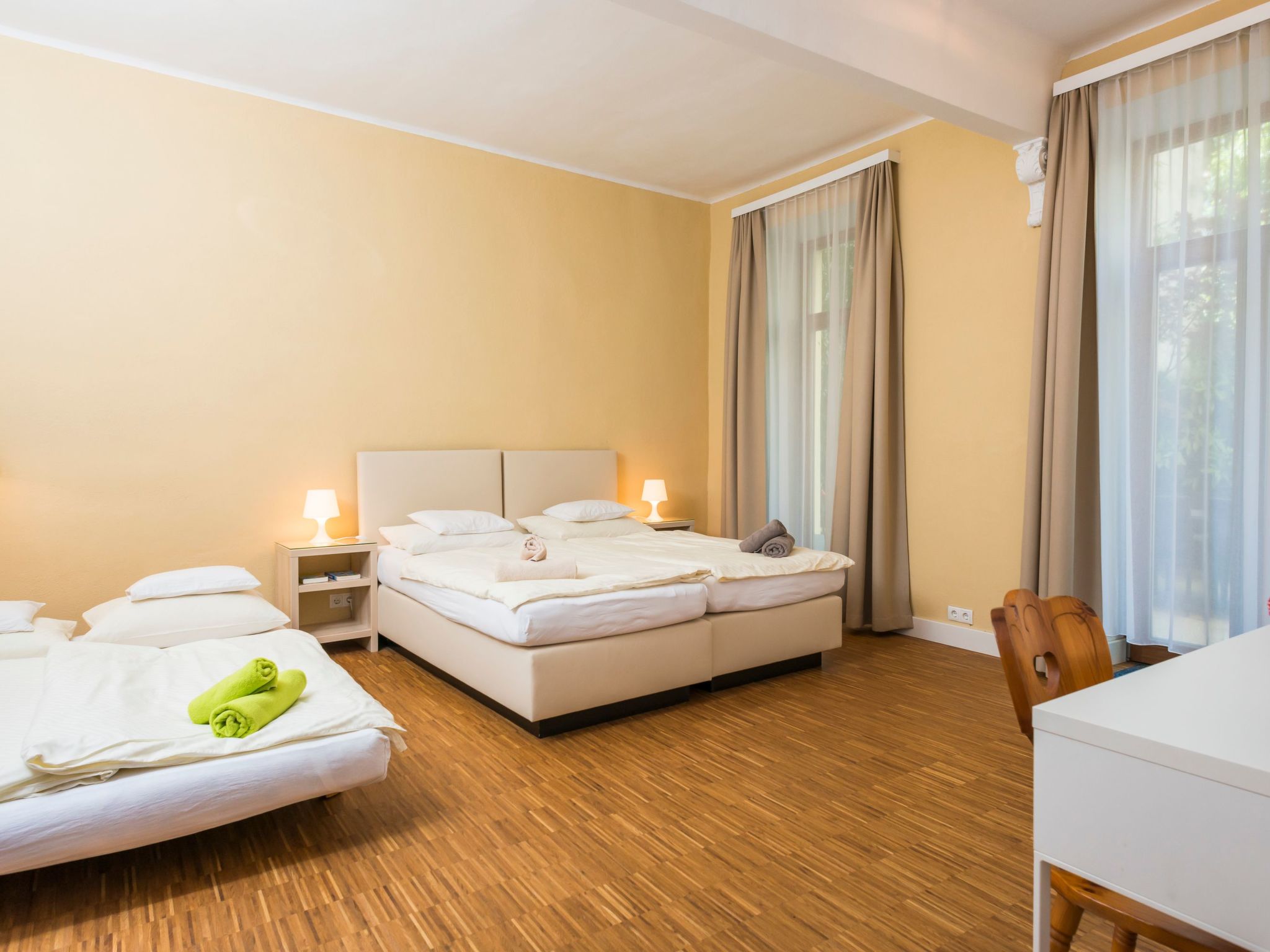 Appartement mit eigenem Garten und Terrasse-Inside