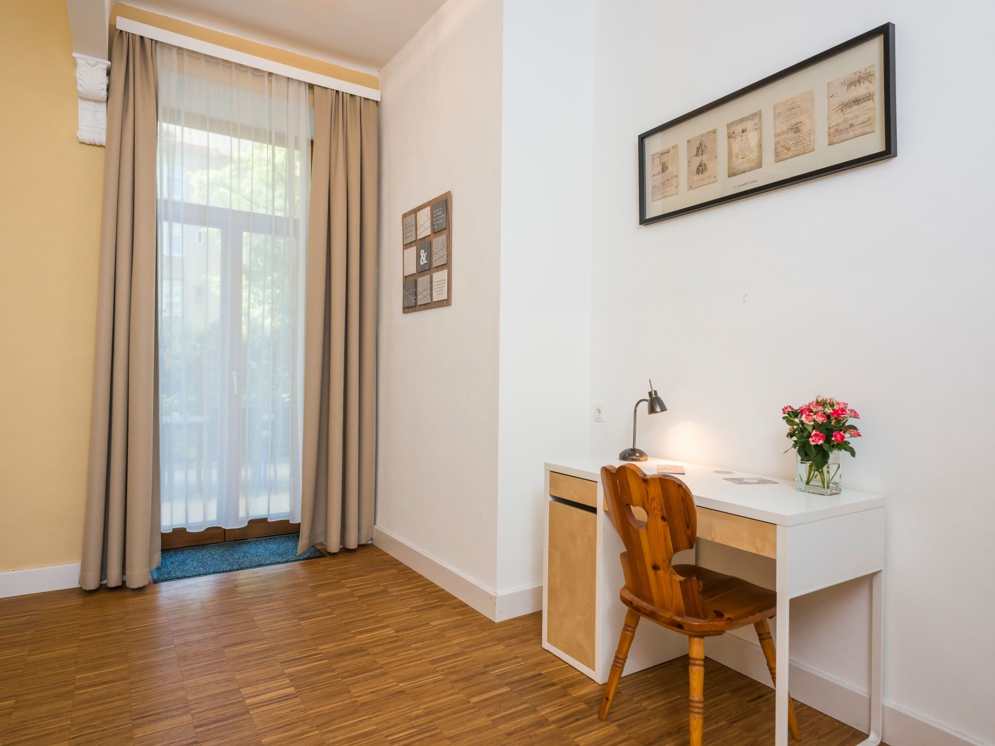 Appartement mit eigenem Garten und Terrasse-Inside