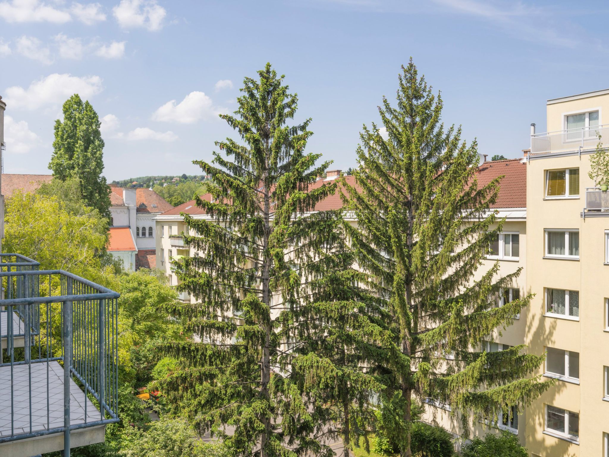 Studioappartement mit Balkon-Image-tags.info