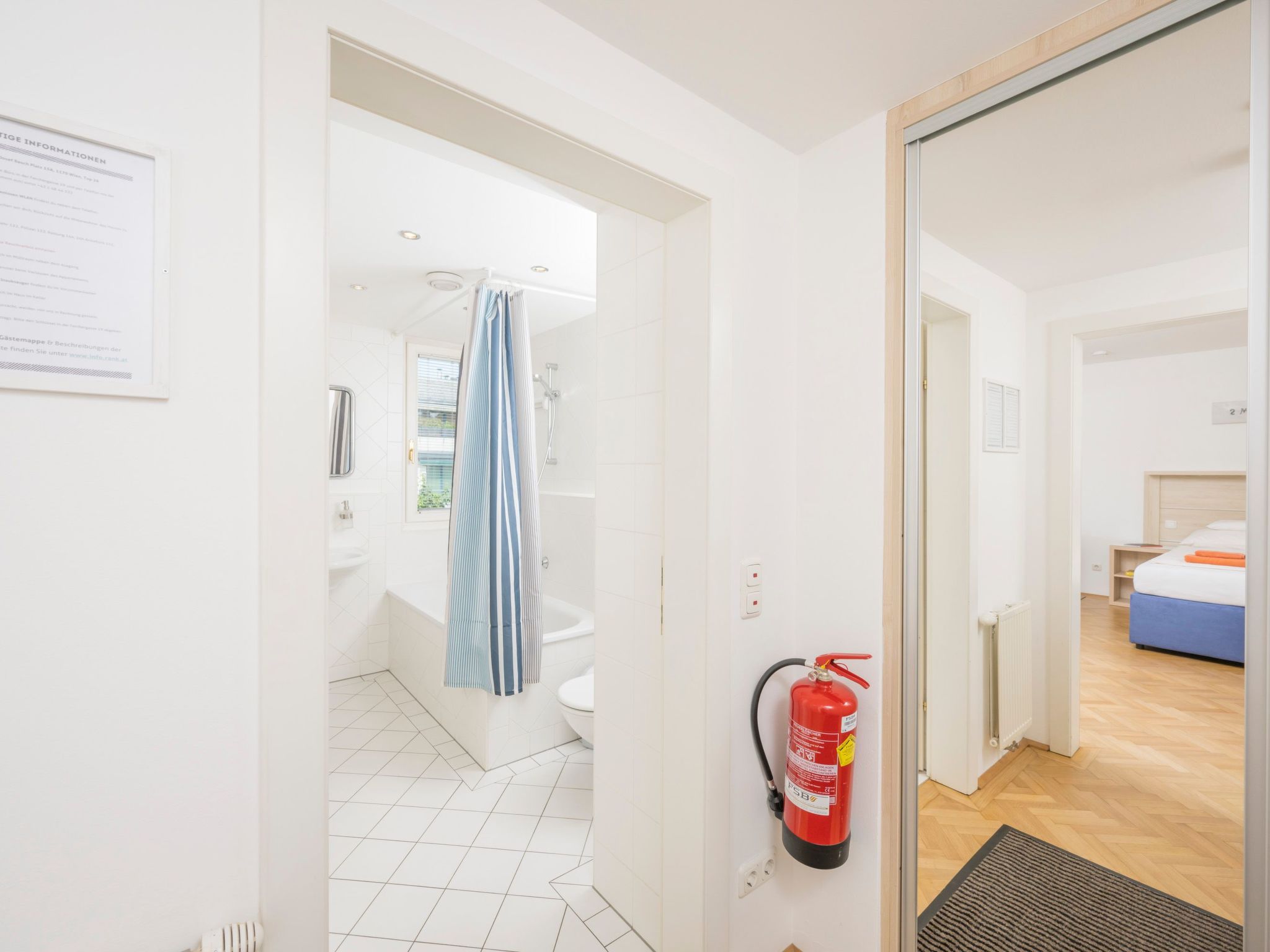 Studioappartement mit Balkon-Image-tags.info