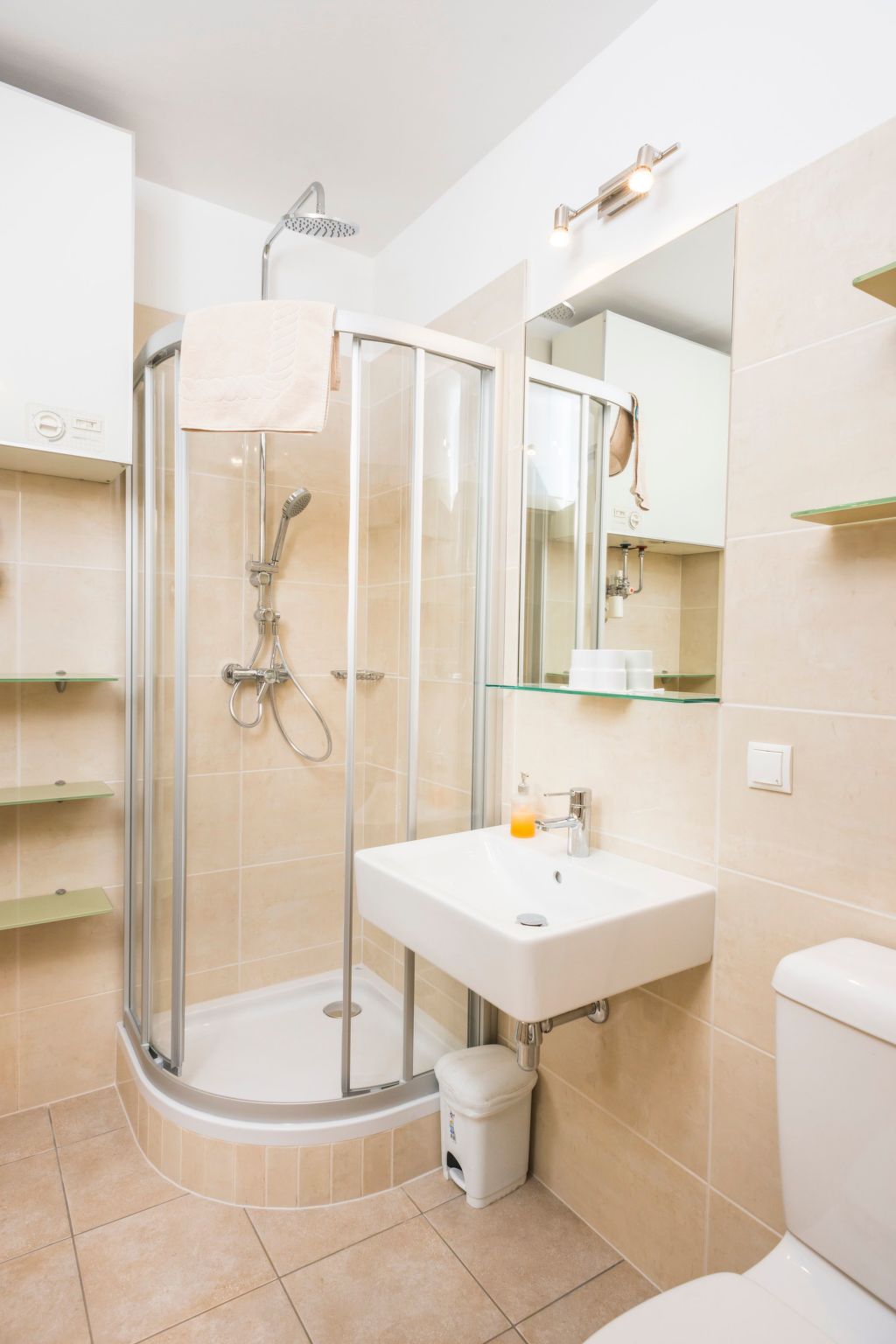 Nette Wohnung in Dornbach-Image-tags.info