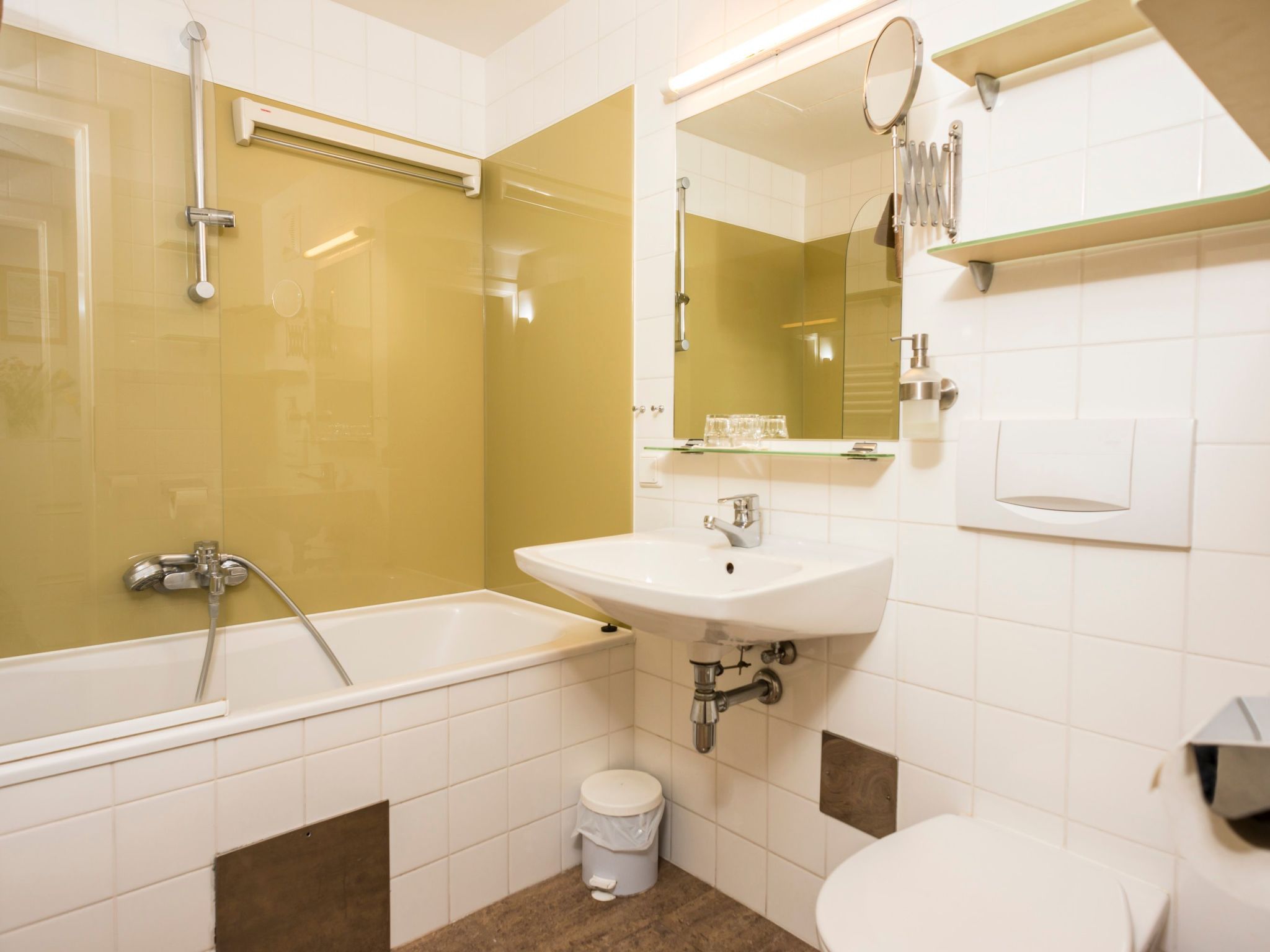 In Dornbach mit Privater Terrasse-Image-tags.info