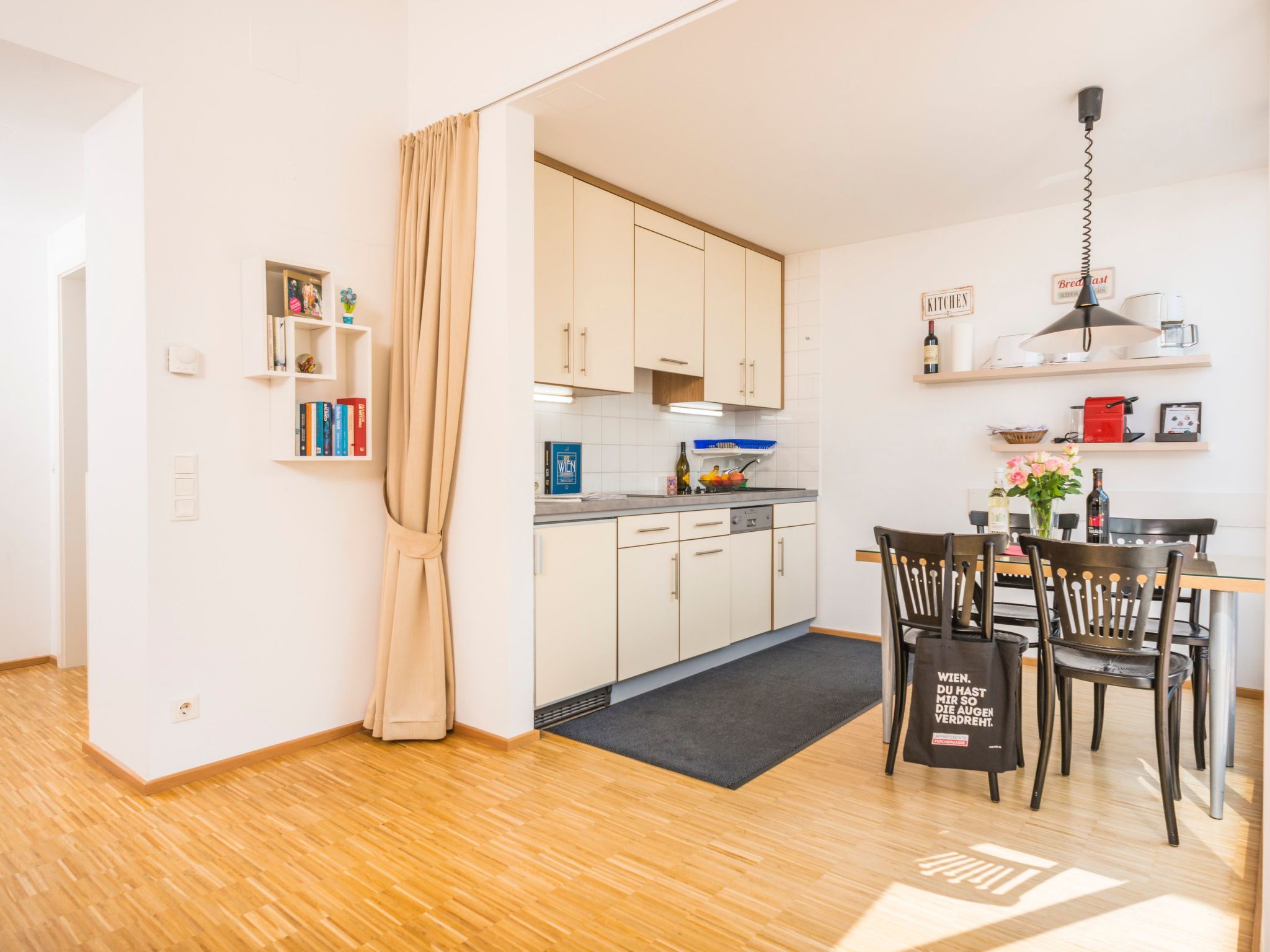 Sonniges Appartement in Dornbach-Inside