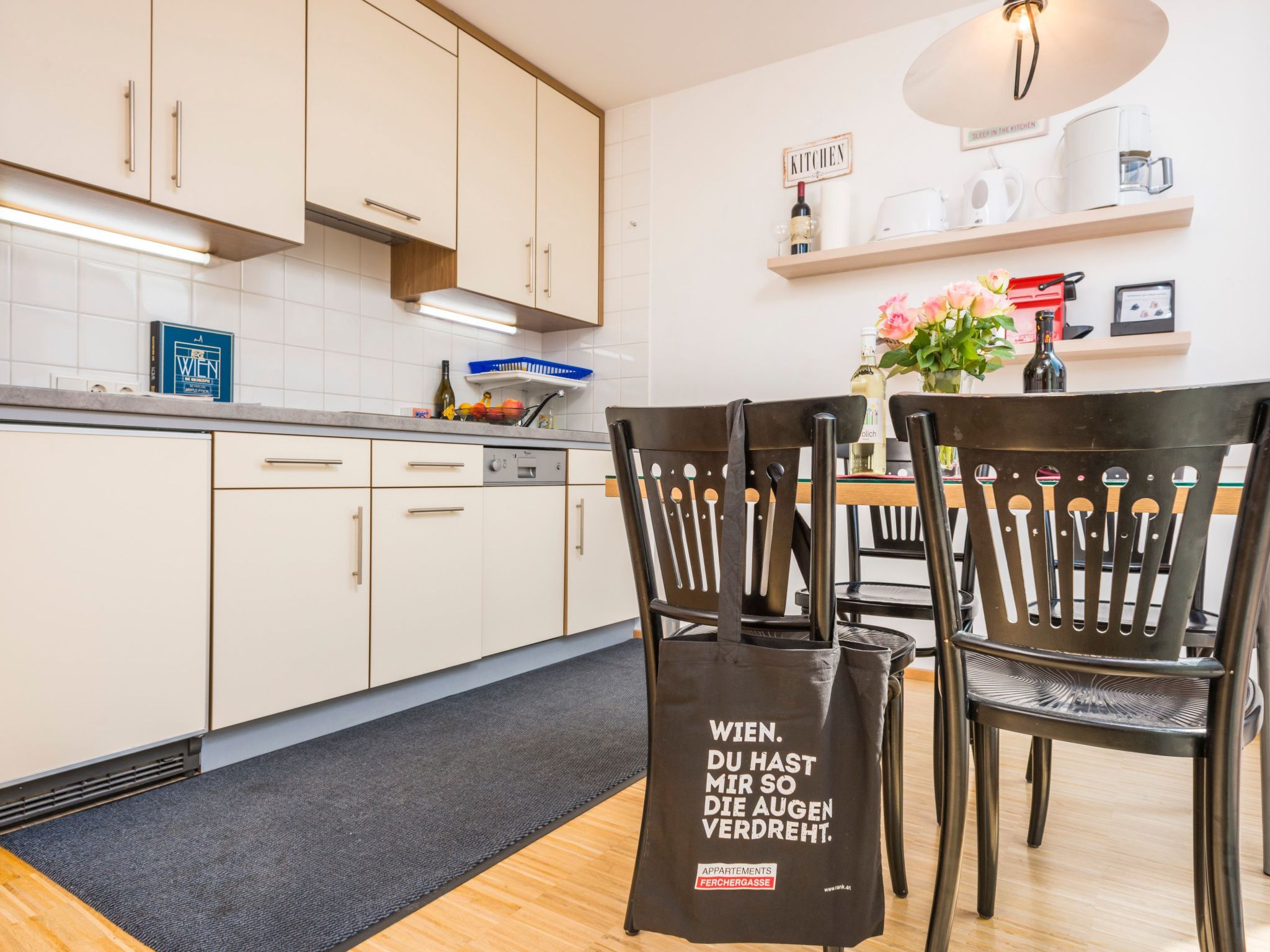 Sonniges Appartement in Dornbach-Inside