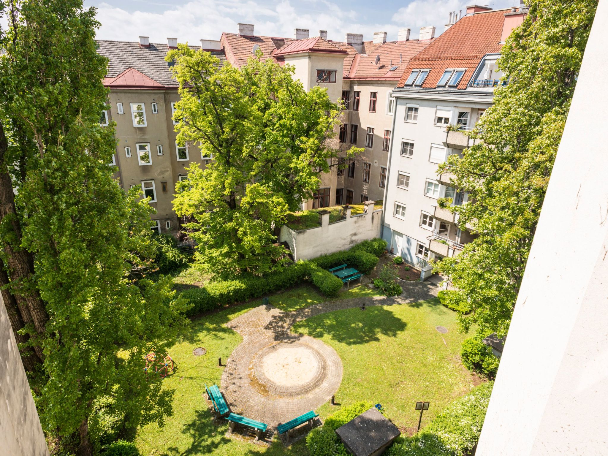 Sonniges Appartement in Dornbach-Outside