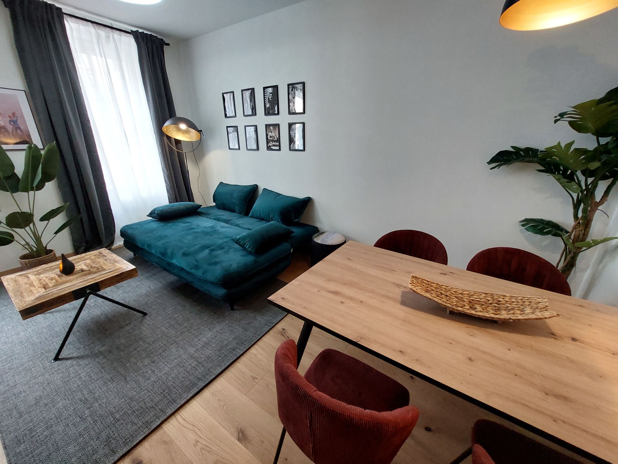 Premium Apartment MariaHilf 2 — Living Room (4 of 17)