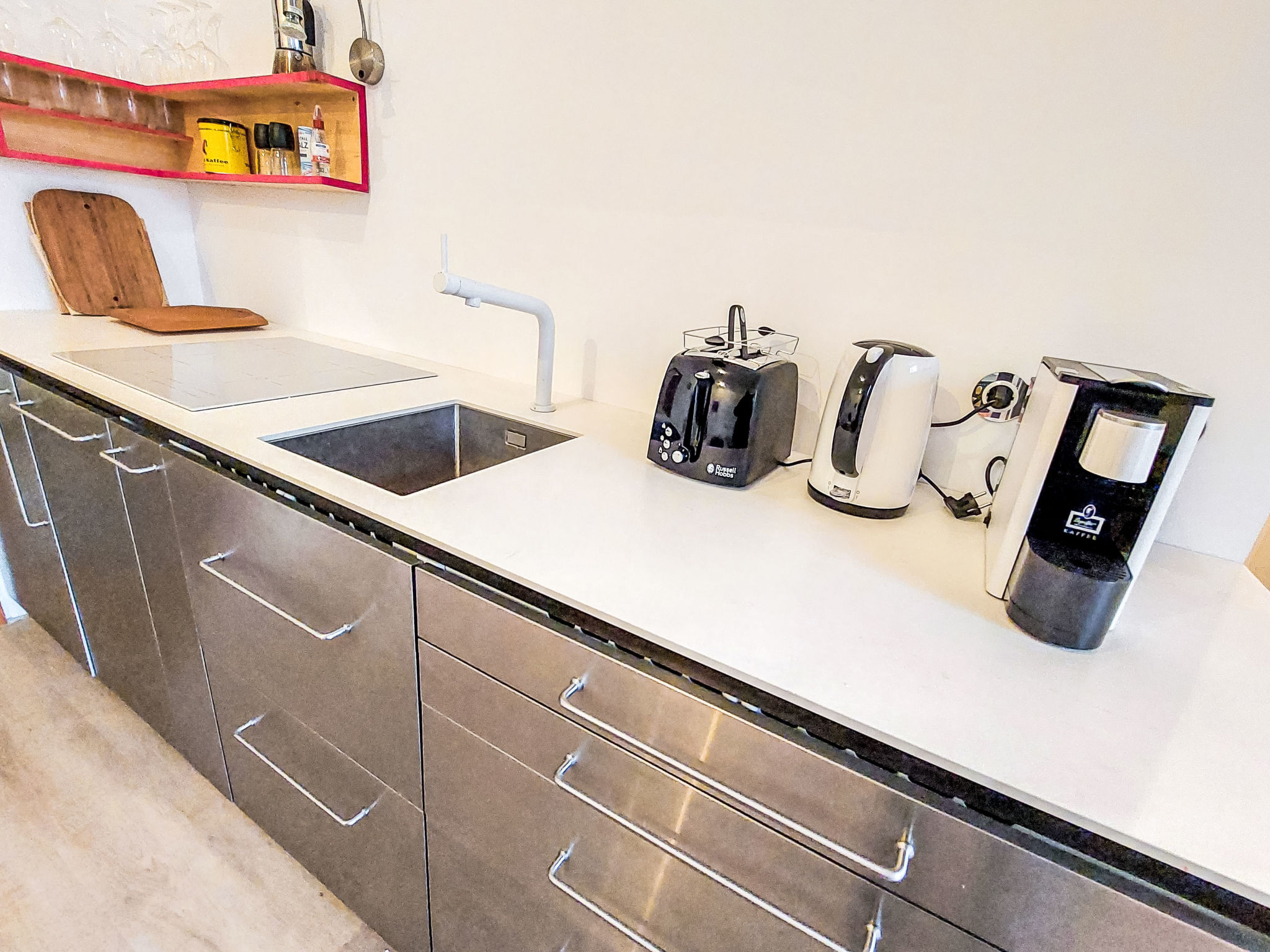 Happy Pasetti-Binnen