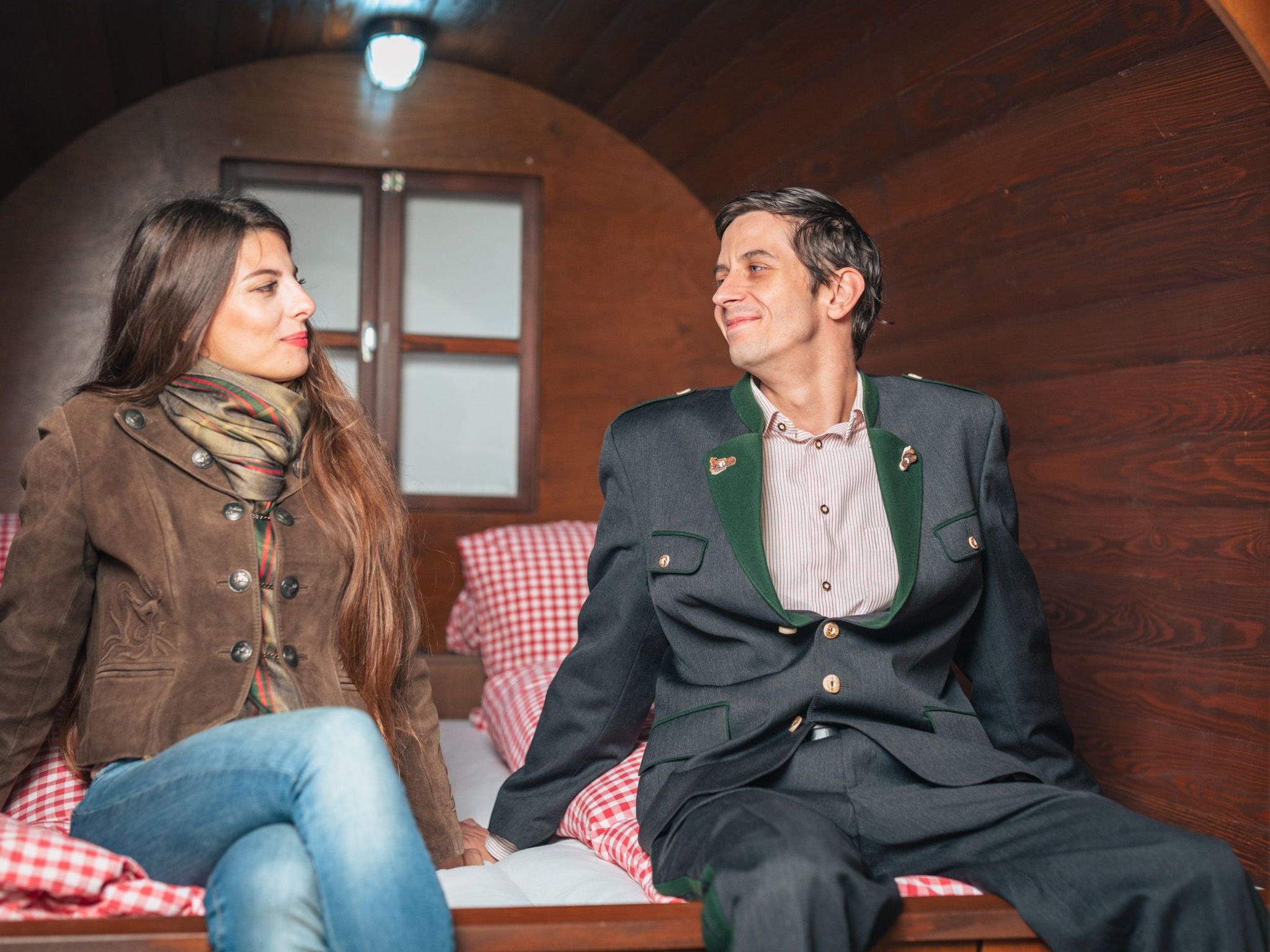 Weinfass-Chalet für 8 in Grub an der March-Image-tags.info