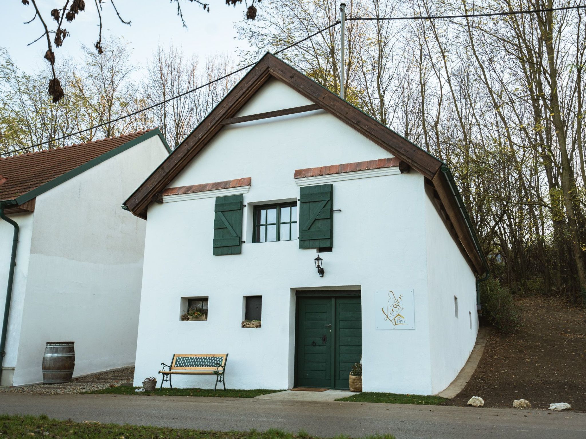 Weinfass-Chalet für 8 in Grub an der March-Image-tags.info