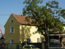 4-persoons vrijstaand appartement in centrum St. Andrä vor dem Hagenthale - thumbnail 1