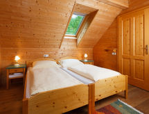 Vrijstaand chalet voor 6 personen aan de bosrand bij Schlierbach - thumbnail 5