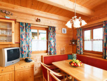 Vrijstaand chalet voor 6 personen aan de bosrand bij Schlierbach - thumbnail 4