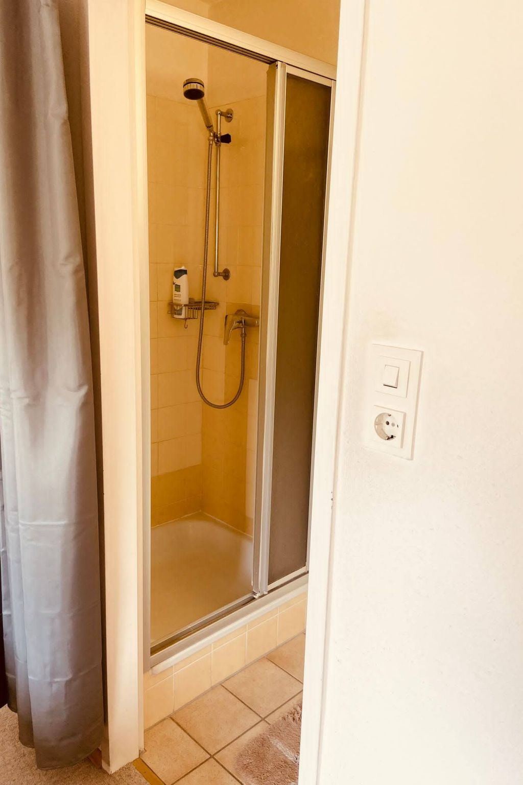 Studio in zentraler Lage - nur wenige Minuten zum See und Stadt-Image-tags.info