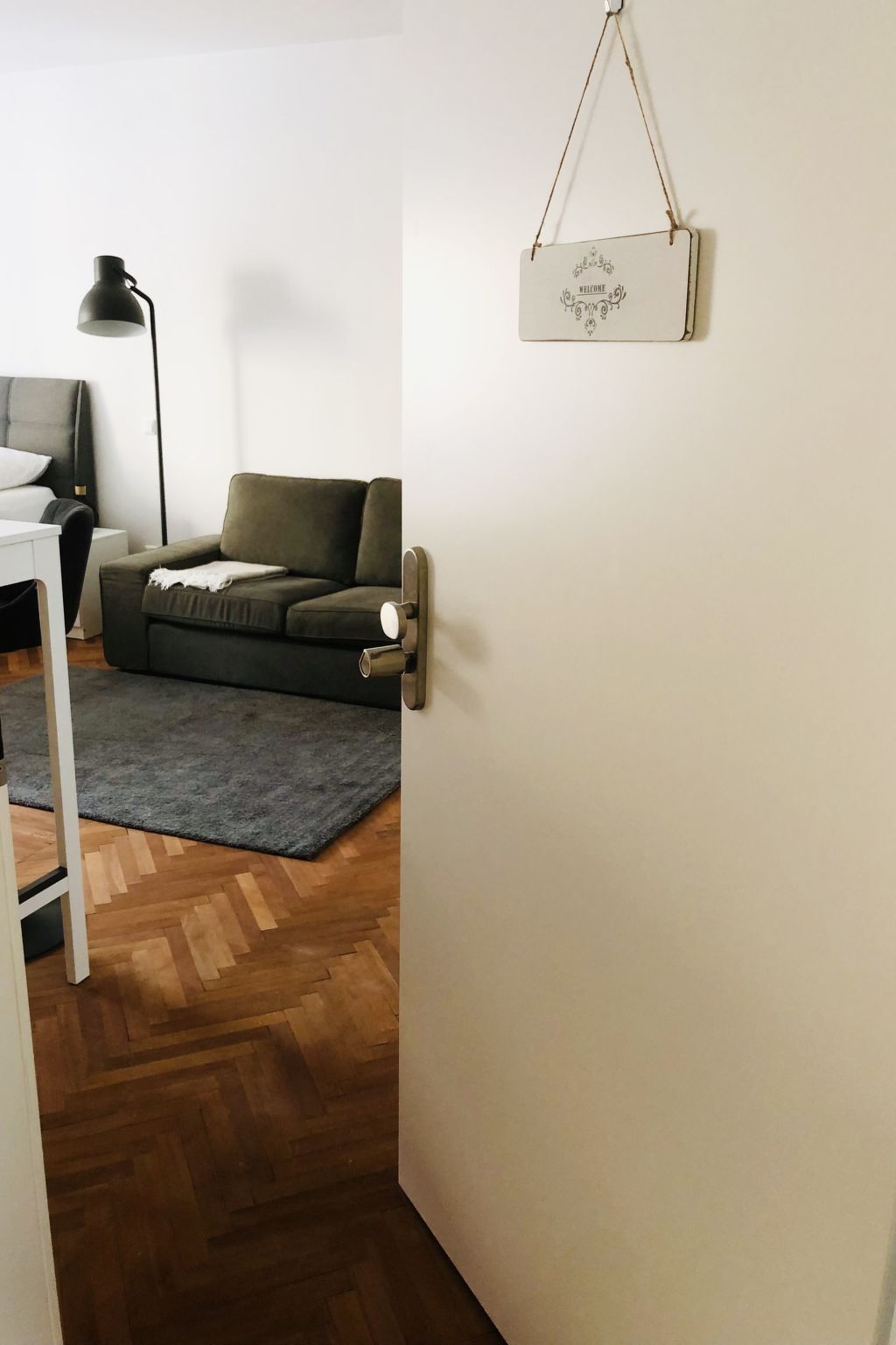 Studio in zentraler Lage - nur wenige Minuten zum See und Stadt-Image-tags.info