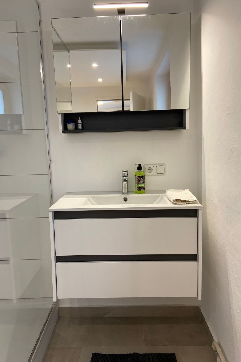 Studio in zentraler Lage - nur wenige Minuten zum See und Stadt-Image-tags.info