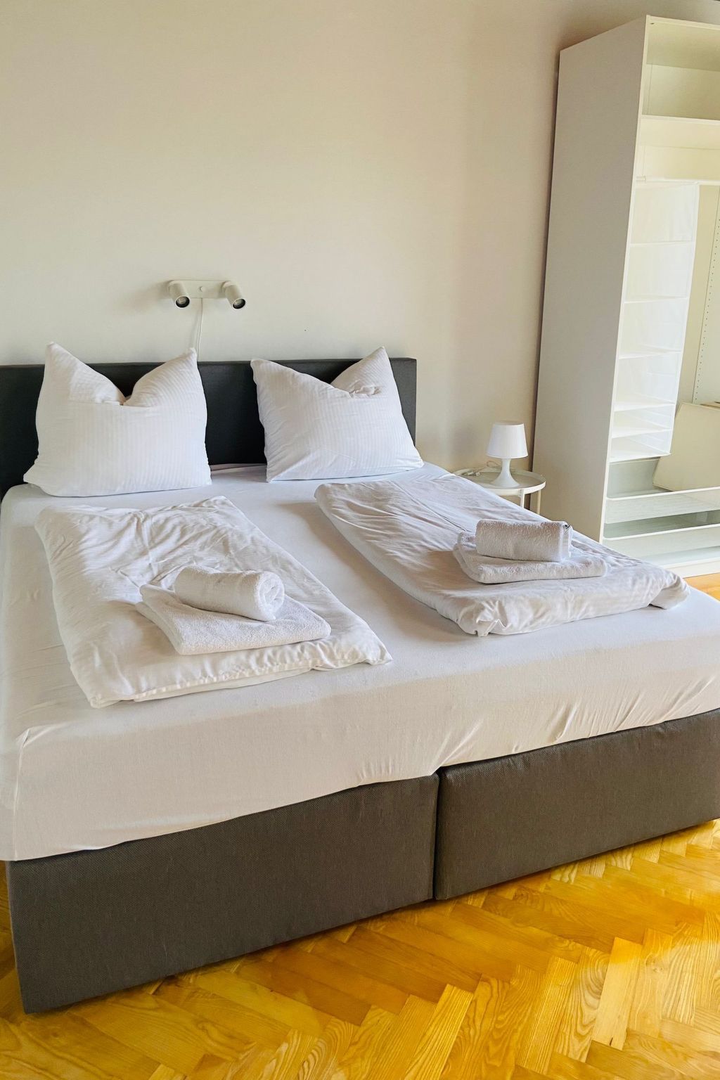 Studio in zentraler Lage - nur wenige Minuten zum See und Stadt-Image-tags.info